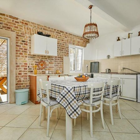 Mediterranean Holiday House & Apartments Kotor Ngoại thất bức ảnh