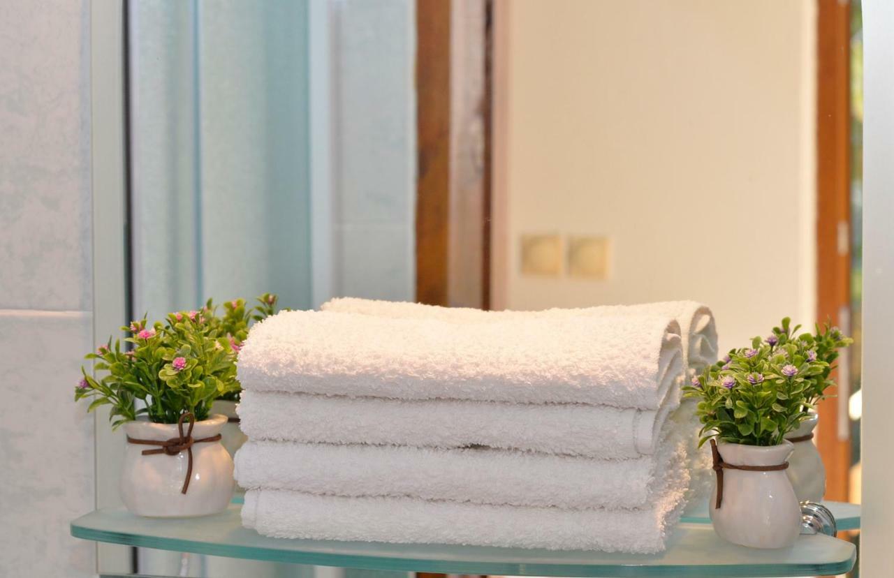 Mediterranean Holiday House & Apartments Kotor Ngoại thất bức ảnh