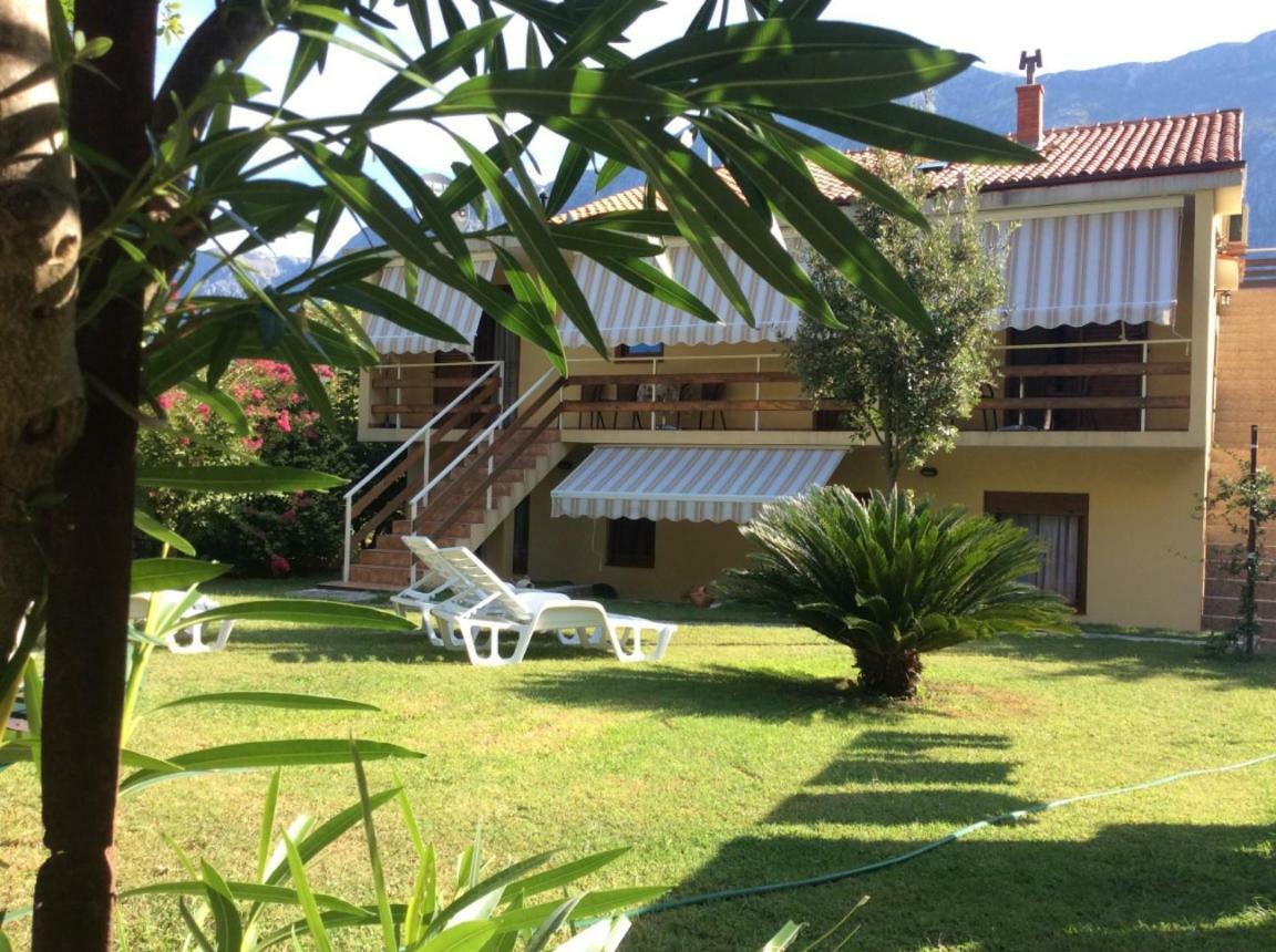 Mediterranean Holiday House & Apartments Kotor Ngoại thất bức ảnh