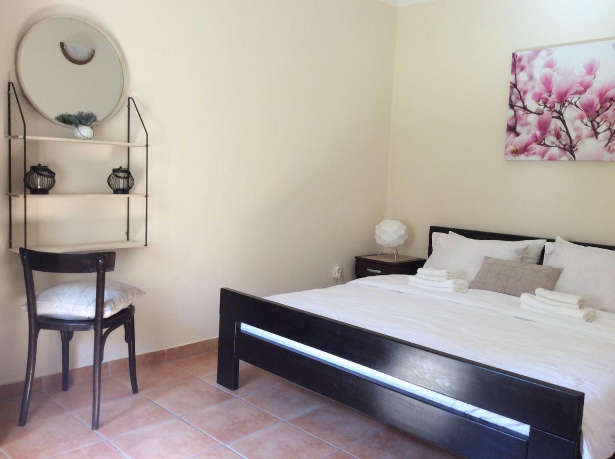 Mediterranean Holiday House & Apartments Kotor Ngoại thất bức ảnh
