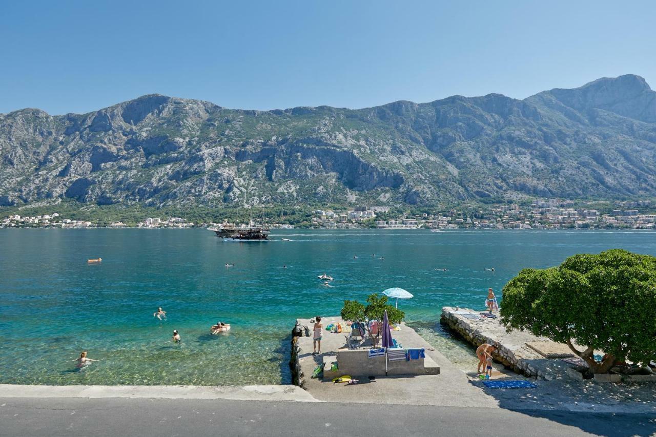 Mediterranean Holiday House & Apartments Kotor Ngoại thất bức ảnh