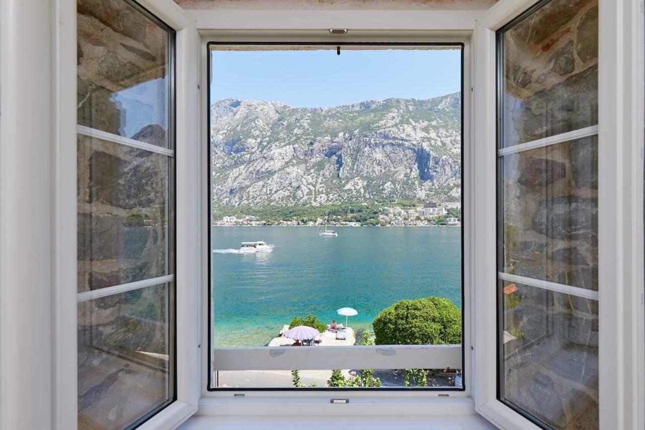 Mediterranean Holiday House & Apartments Kotor Ngoại thất bức ảnh